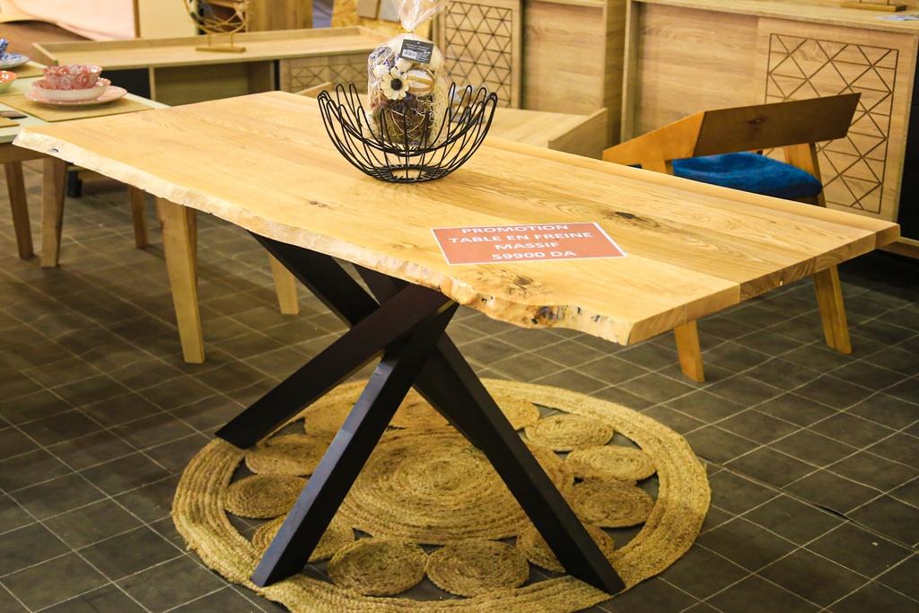 Grande Dalle En Hêtre Bord Vivant - 1730 Mm - Brut - Pour Table Ou étagère